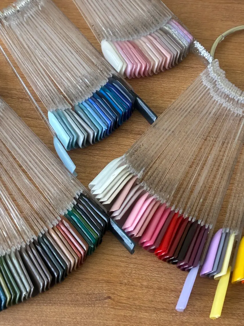 ネイル オフィスネイル ワンカラーネイル シンプルネイル ハンドネイル kiri nail キリネイルのネイルデザイン