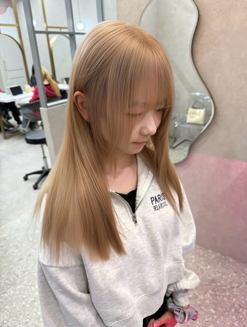 ロング カラー カット ヘアカラー トリートメント レイヤーダブルカラー KYONのヘアスタイル