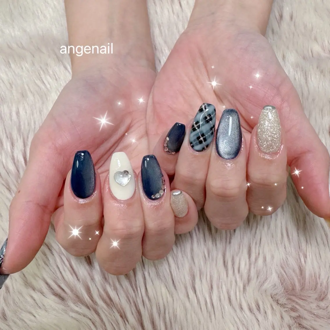 ネイル ハンドネイル オーナーネイリスト MAKIのネイルデザイン