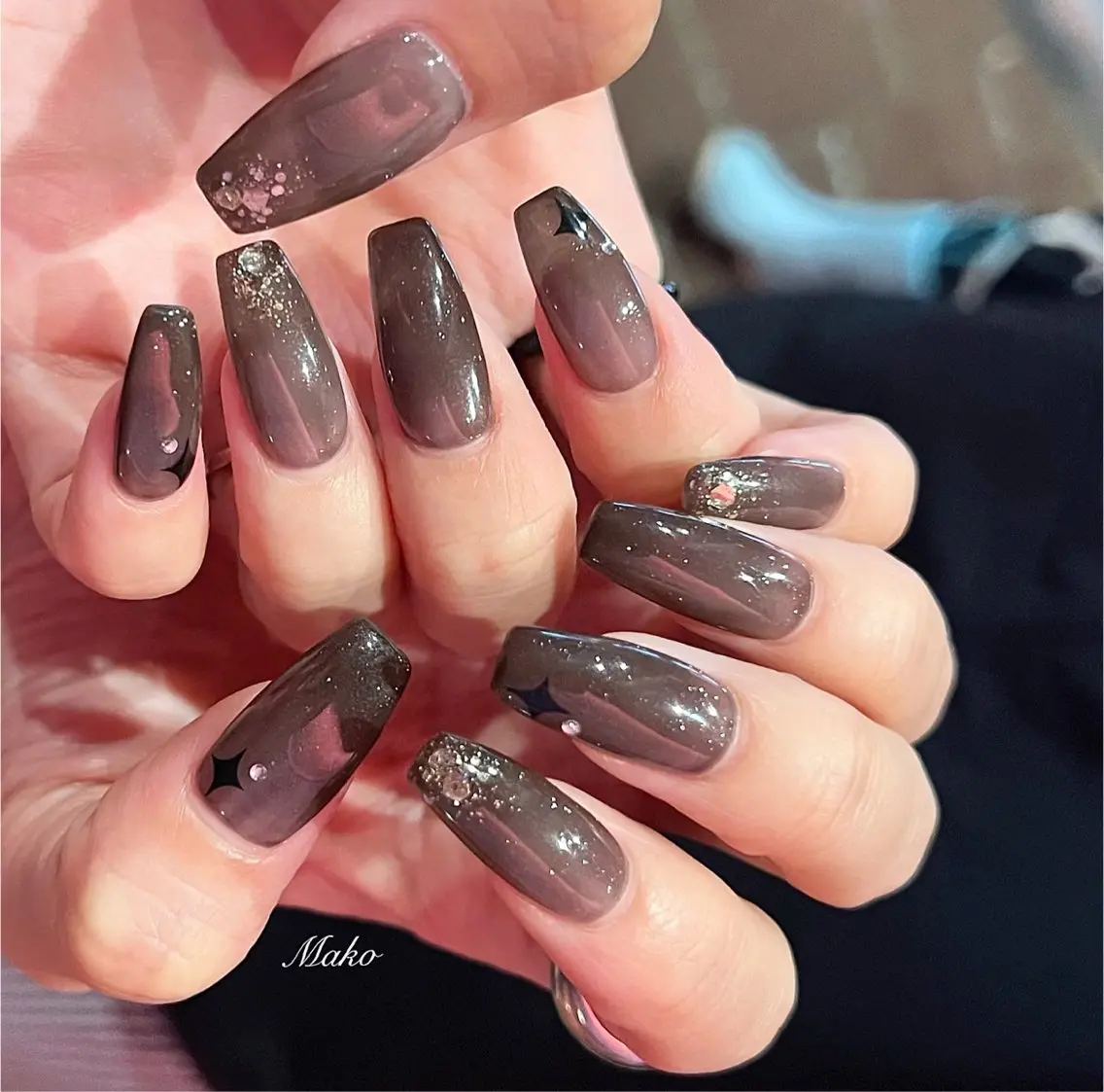 ネイル キラキラネイル ワンホンネイル ハンドネイル salon de Cheliのネイルデザイン