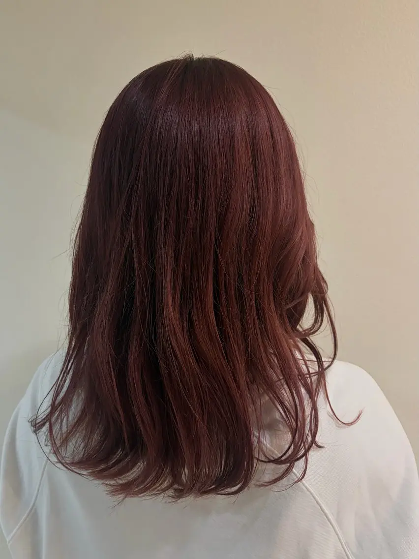セミロング カラー ベージュカラー ブリーチ 透明感カラー デザインカラー ダブルカラー カット ヘアカラー cana 札幌レイヤースタイルのヘアスタイル