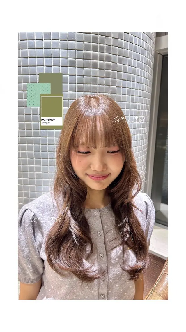 カラー ベージュカラー ブリーチ 透明感カラー ダブルカラー ブリーチなしカラー 市川 奈緒のヘアスタイル