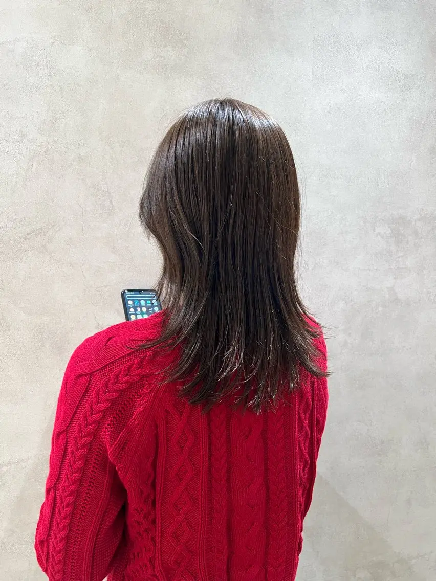 セミロング カラー 顔周りカット レイヤーカット 小顔カット 茂木 未海のヘアスタイル