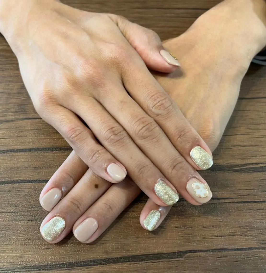 ネイル 持ち込み HENRIETTA NAILSALONのネイルデザイン