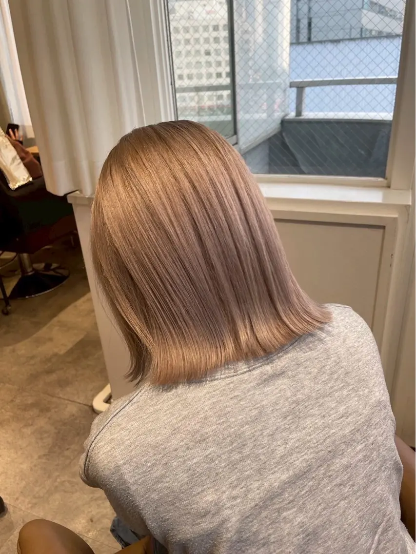 ヘアカラー 🎀ミク🎀/ハイト ーン/デザインカラーのヘアスタイル