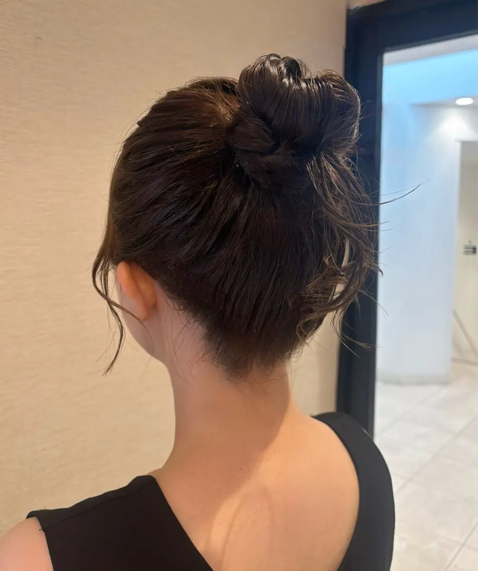 ヘアアレンジ ヘアセット ブリーチカラー/ ヘアセット/エクステのヘアスタイル