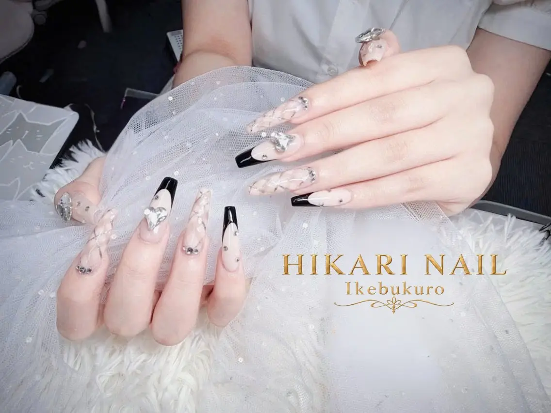 ネイル チークネイル 長さ出し フレンチネイル ガーリー ハロウィン ハンドネイル HikariNail Ikebukuroのネイルデザイン