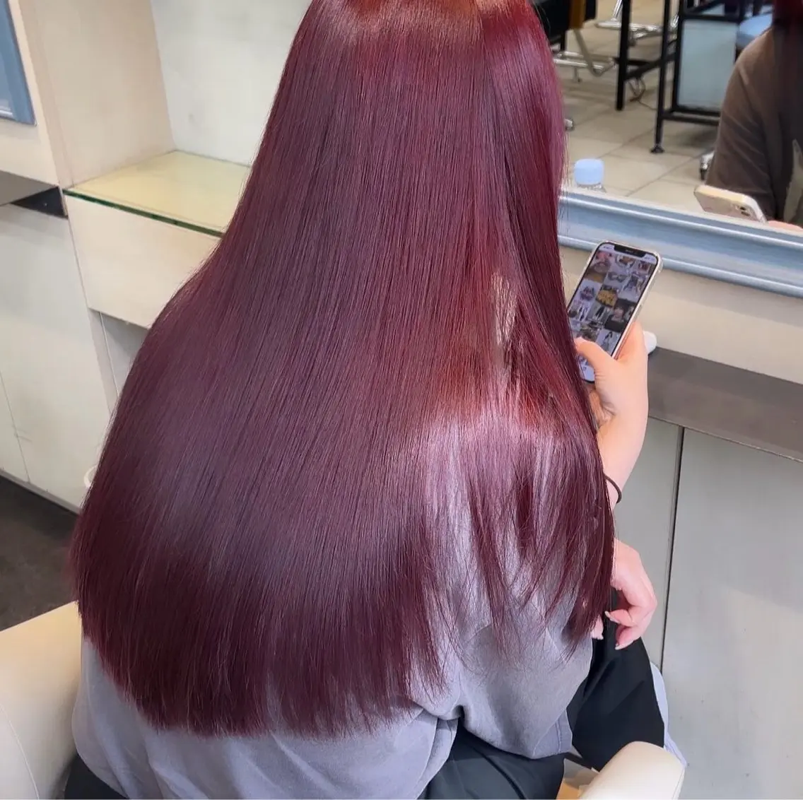 ロング ピンクラベンダー 渡辺 杏斗龍のヘアスタイル