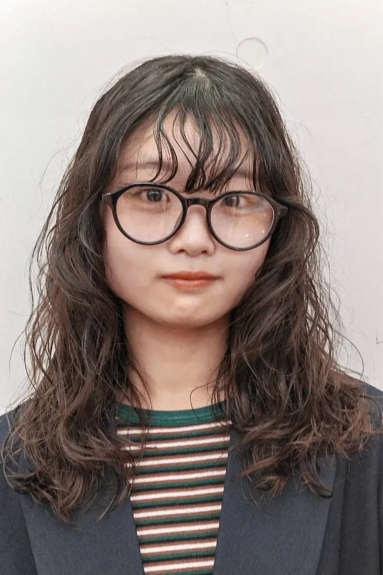 セミロング カラー セミロングパーマ レイヤーカット カット パーマ KOHNO/レイヤー と垢抜けヘアのヘアスタイル