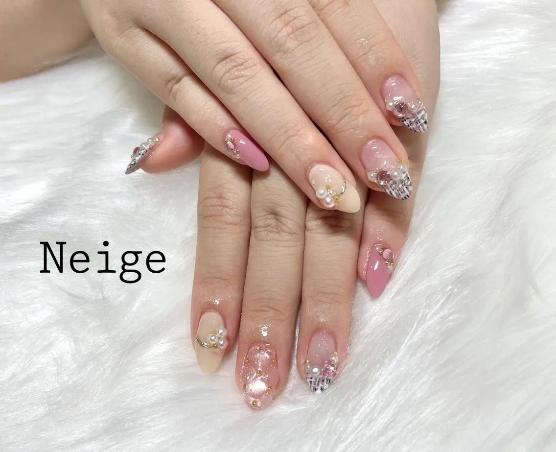 ネイル Neige‪𓂃ai ＊梅津 / 松尾のネイルデザイン