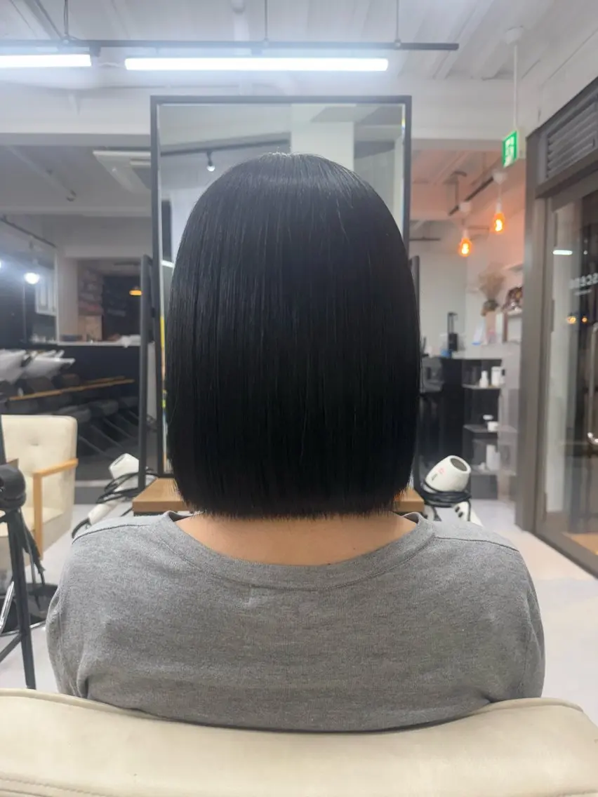 ミディアム ヘアカラー 上原 帆央のヘアスタイル