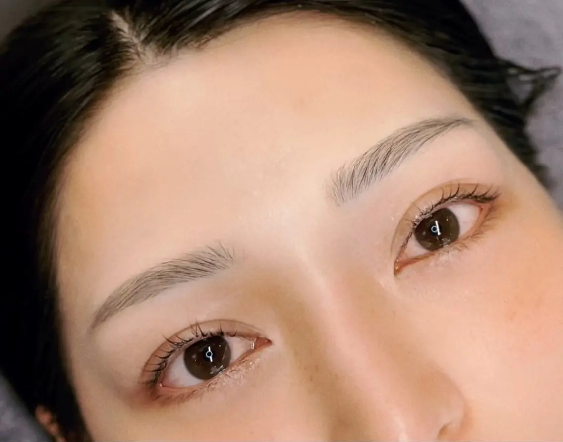 アイブロウ 眉毛サロンSalyu 西新店のマツエク・マツパデザイン