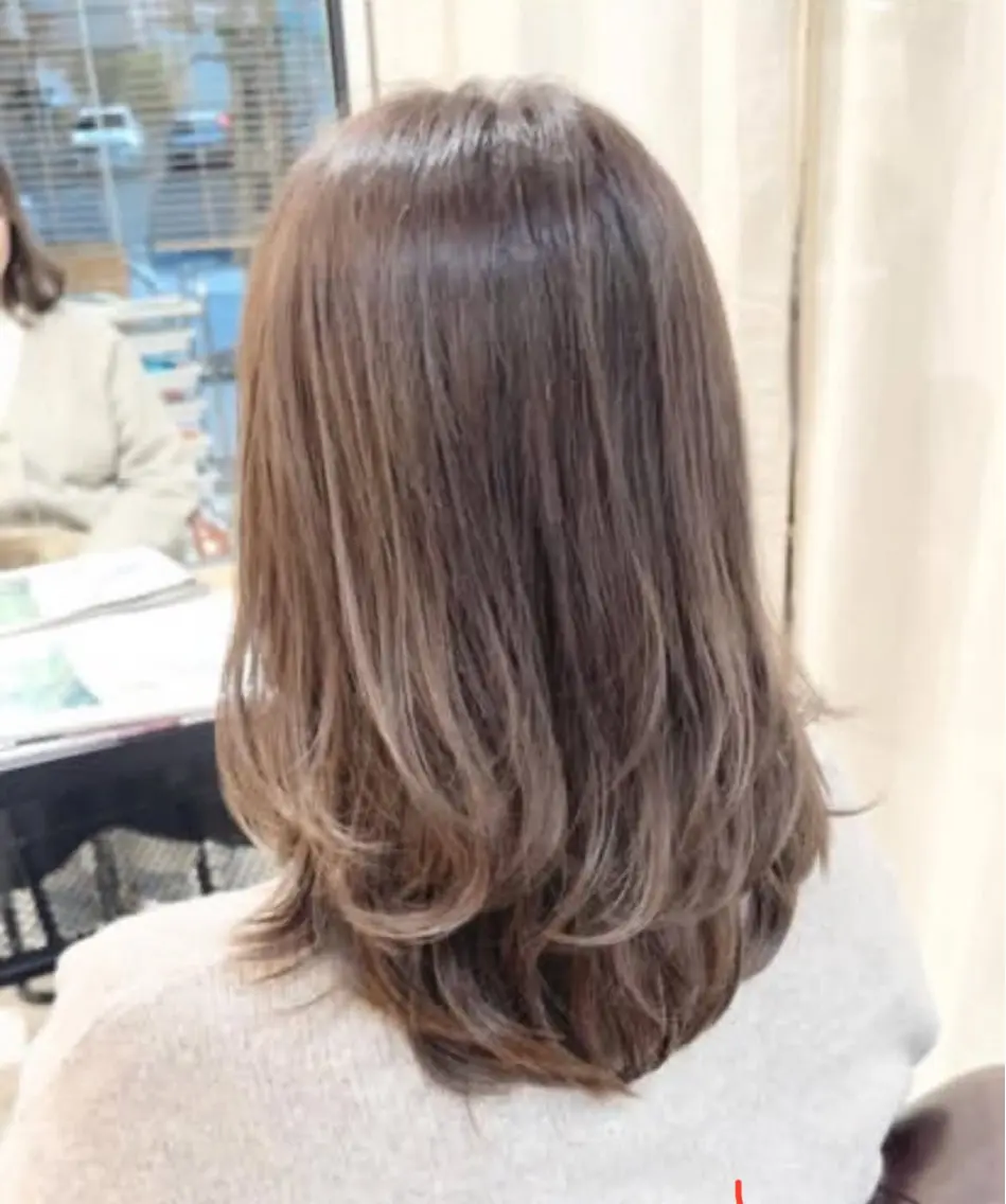 セミロング 美髪✨艶髪✨髪質改善 カラー特化❣辻本悠心のヘアスタイル