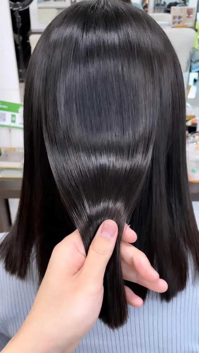 【平日限定】お試し価格【驚異の絹髪に💥誰もが見惚れる♥️史上最高のうる艶髪へ】オリジナル絹髪髪質改善TRの写真