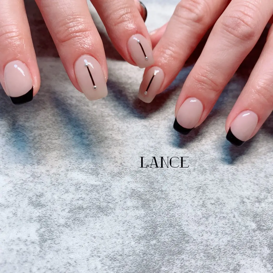 ネイル オーロラネイル フレンチネイル キラキラネイル 韓国ネイル ピンク Lance nailのネイルデザイン