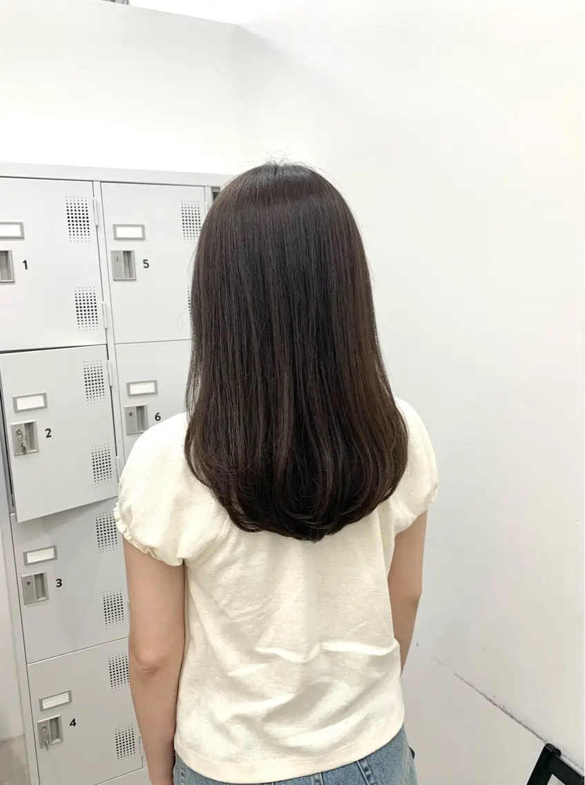 ミディアム カラー ベージュカラー レイヤーカット カット ヘアカラー ヘッドスパ 本格ヘッドスパ🌿 ×ヘア 佐藤のヘアスタイル