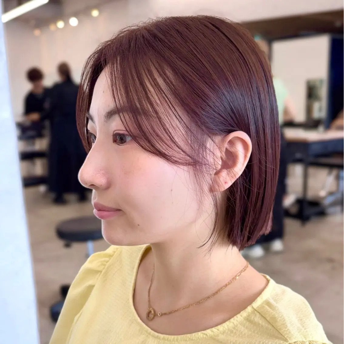 ショート カラー ブリーチ ブリーチなしカラー ボブ 小顔カット 顔まわり🥨レイヤー /透明感/水口舞奈のヘアスタイル