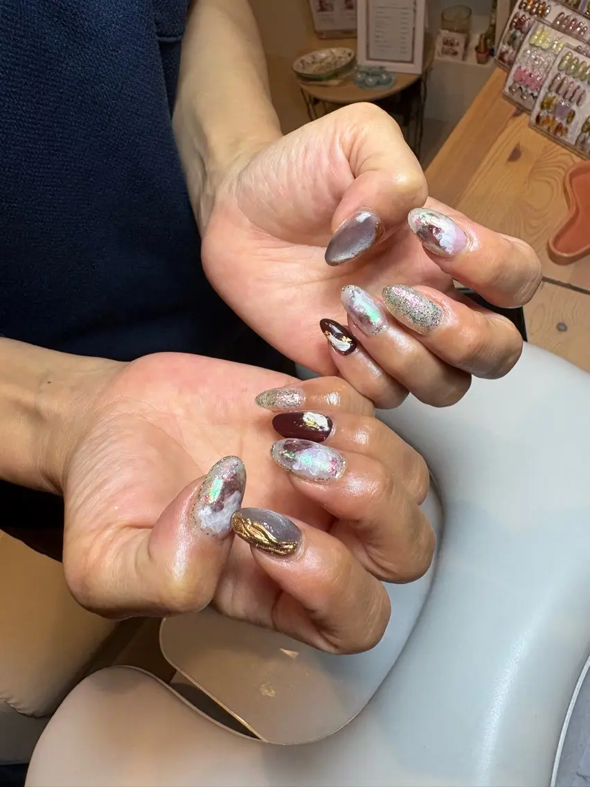 ネイル ハンドネイル Slow.Nail Tomomiのネイルデザイン