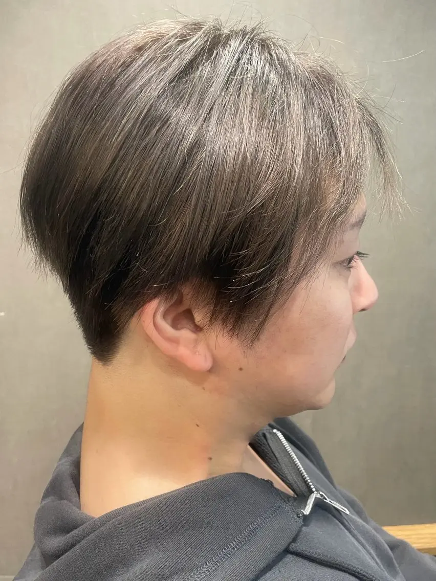 メンズ センターパート メンズ韓国風 マッシュ 刈り上げ Li'a【リア】 ANNAのヘアスタイル