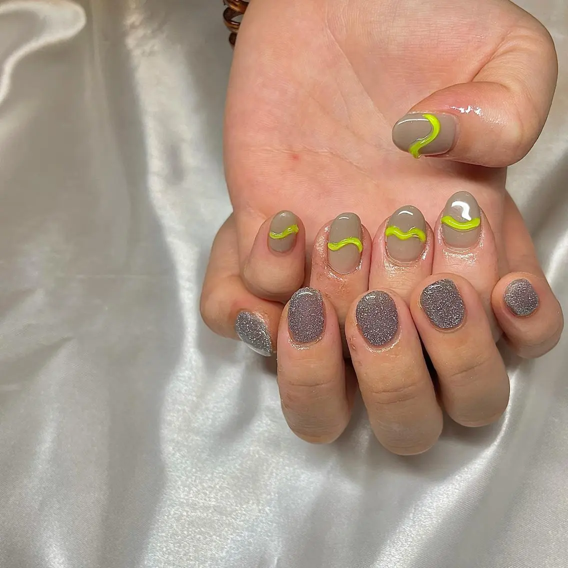 ショート カラー パーマ ヘアアレンジ メンズ キッズ ネイル マツエク・マツパ クリアネイル フラッシュネイル el. by Aoのネイルデザイン