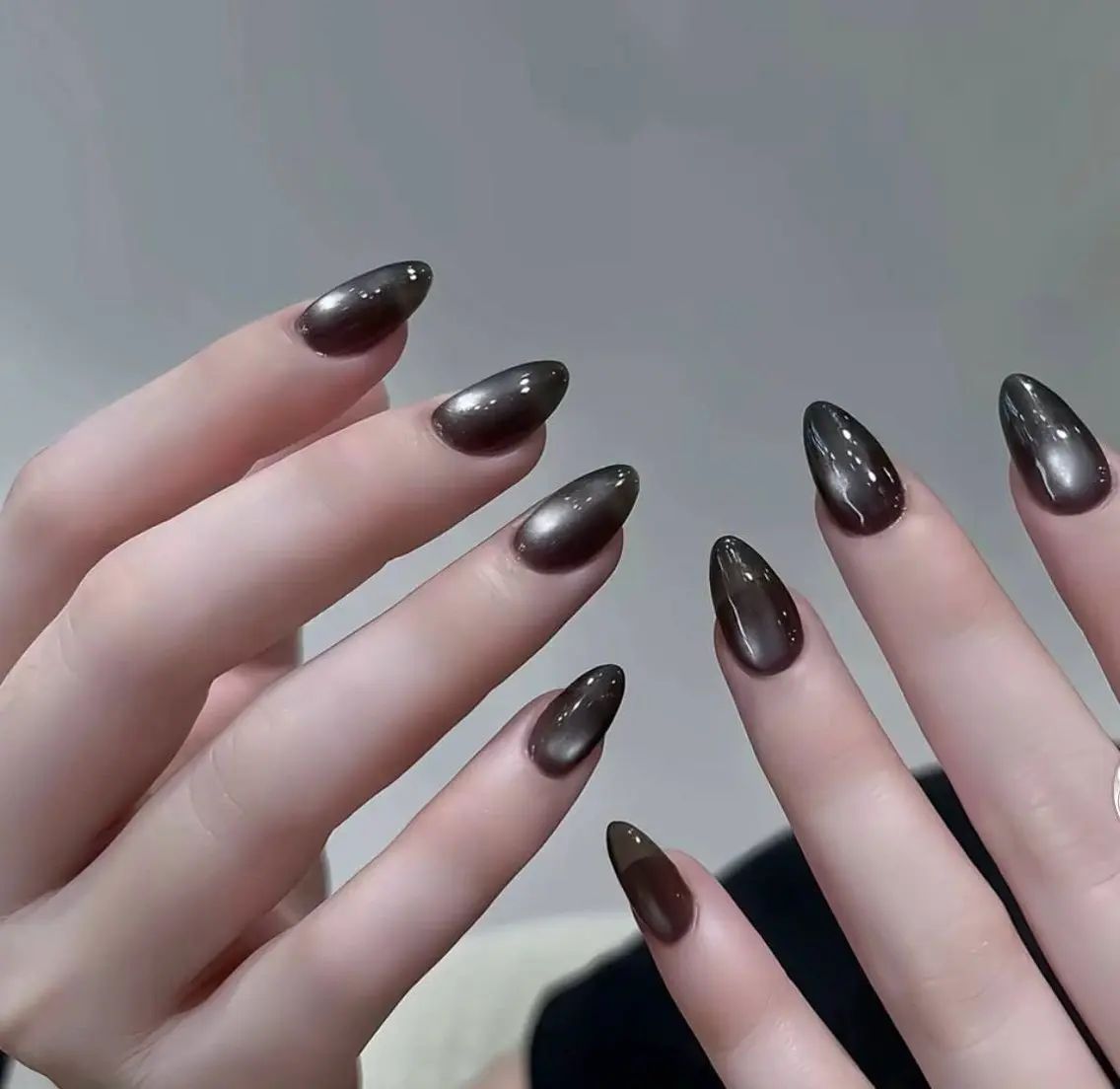 ネイル アートネイル ボルドー フレンチネイル ジェルネイル 氷ネイル・うるうるネイル ハンドネイル Julie Nail Rinのネイルデザイン