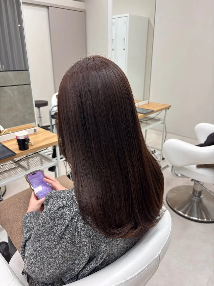 セミロング ヘアカラー ヘアセット 𝗆𝗂𝗒𝗎 🐈‍⬛🎀のヘアスタイル