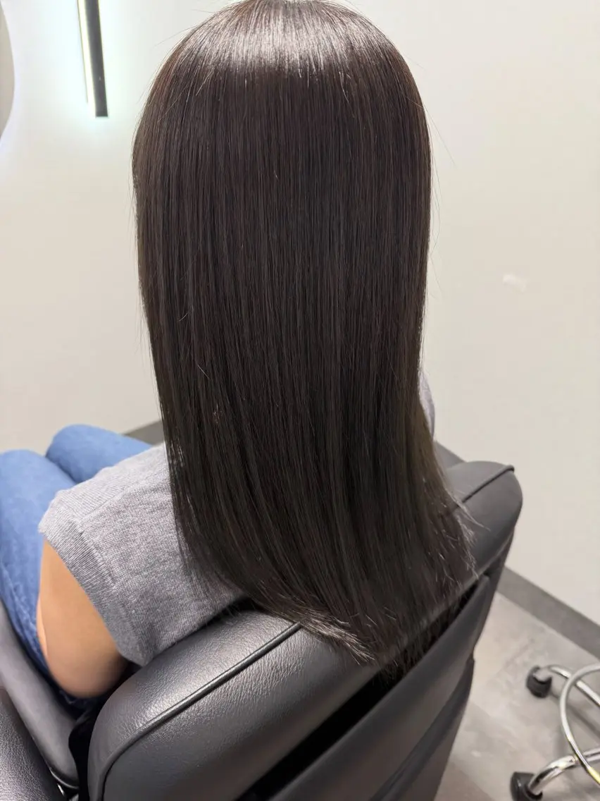ロング カット 縮毛矯正 トリートメント 高橋 葵のヘアスタイル