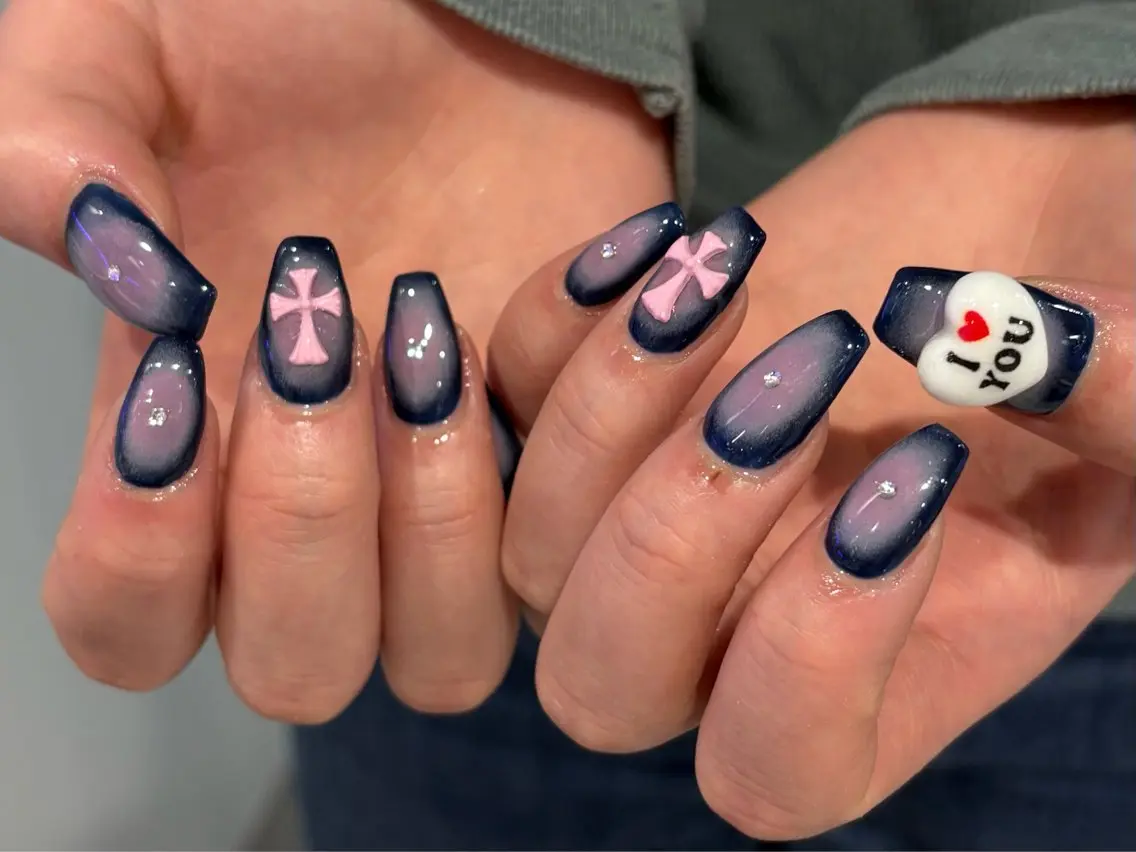 ネイル SHELLTOKYO 💜Kazamakiのネイルデザイン