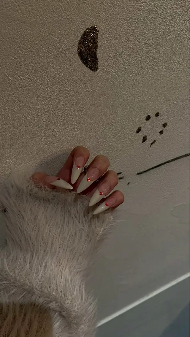 ネイル YOLO NAILのネイルデザイン
