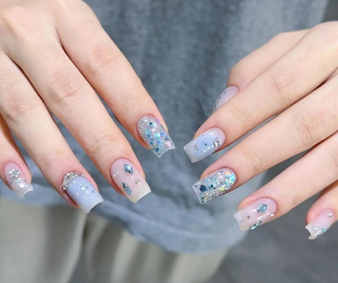 ネイル ハンドネイル エリ🫧 nail池袋東口のネイルデザイン