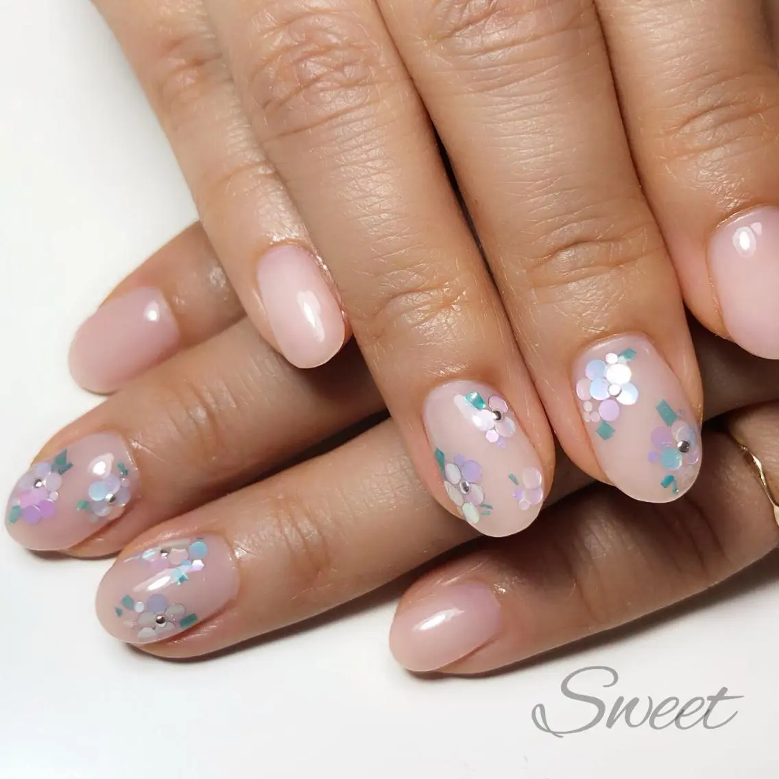 ネイル sweet 仲野陽子のネイルデザイン