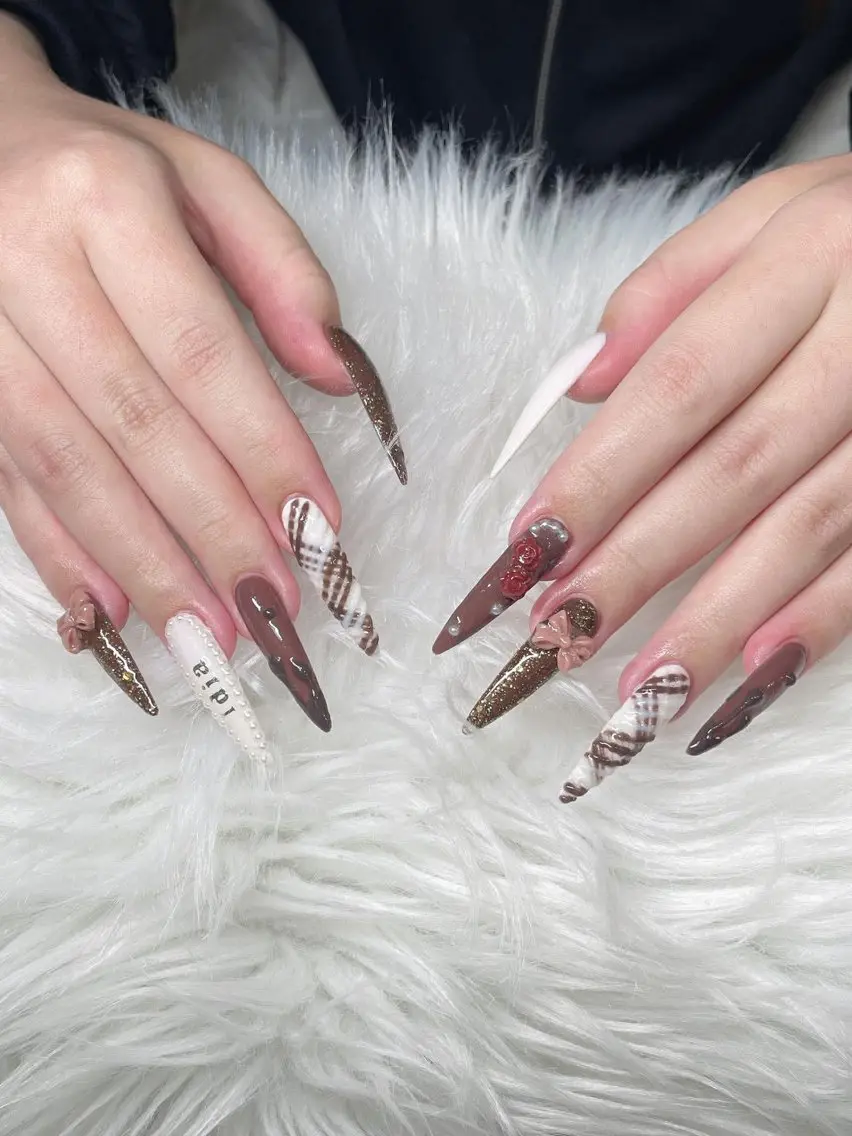 ネイル ハンドネイル Lee Nailsのネイルデザイン