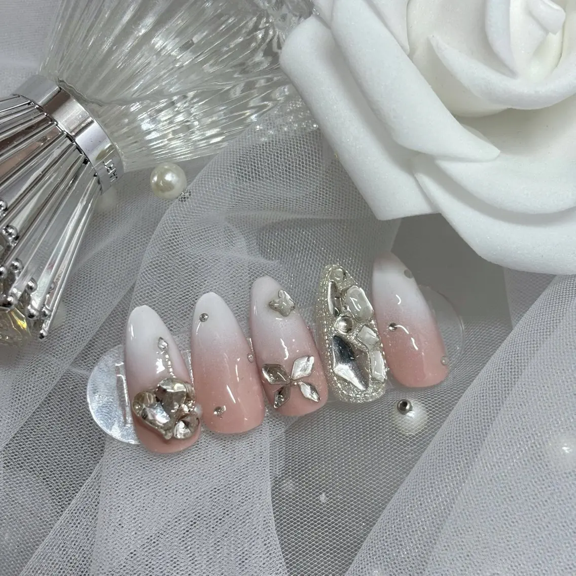 ネイル ハンドネイル Sii nail 🤍SAKIのネイルデザイン