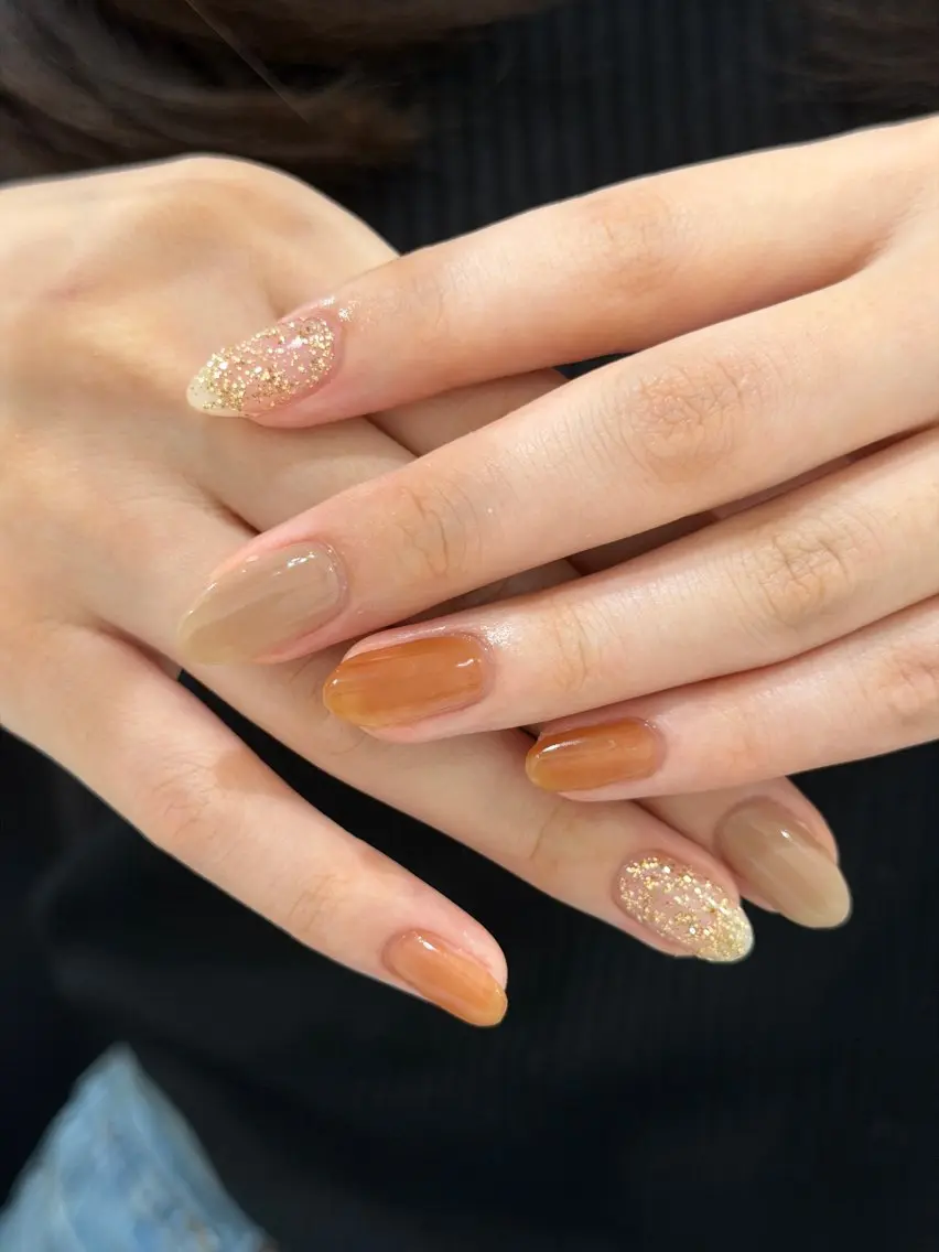 ネイル ニュアンスネイル ハンドネイル ヤザワ アユミのネイルデザイン
