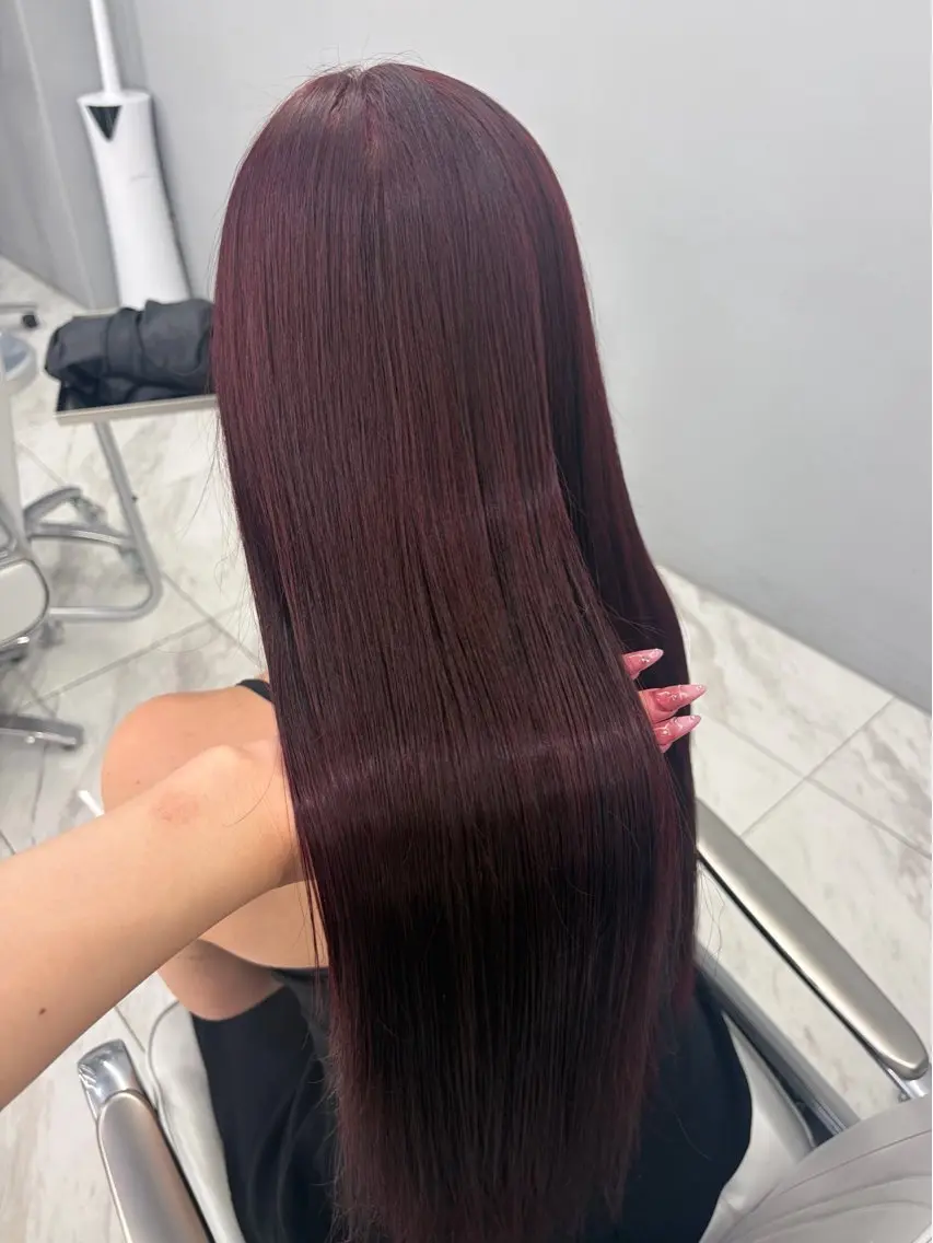 カラー ᴋᴀɴᴀ /新宿/ブ リーチカラー🎀🫧のヘアスタイル