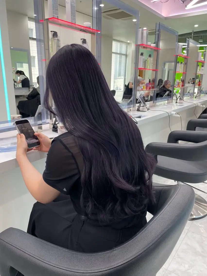 ロング カラー 佐藤 笑瑠のヘアスタイル
