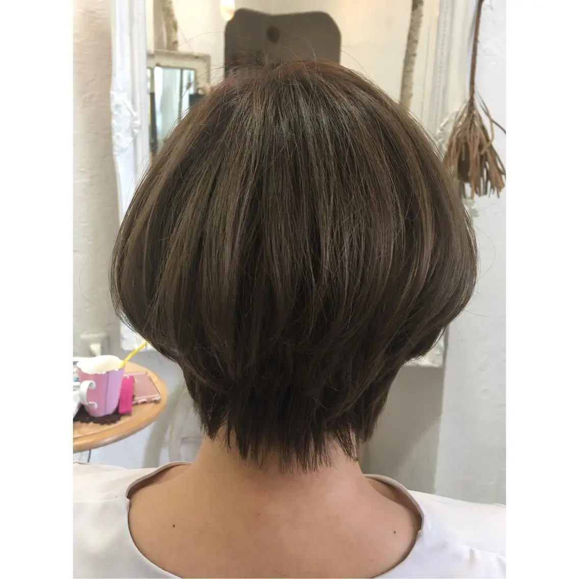 ショート カラー 透明感カラー ショートヘア fio マナミのヘアスタイル