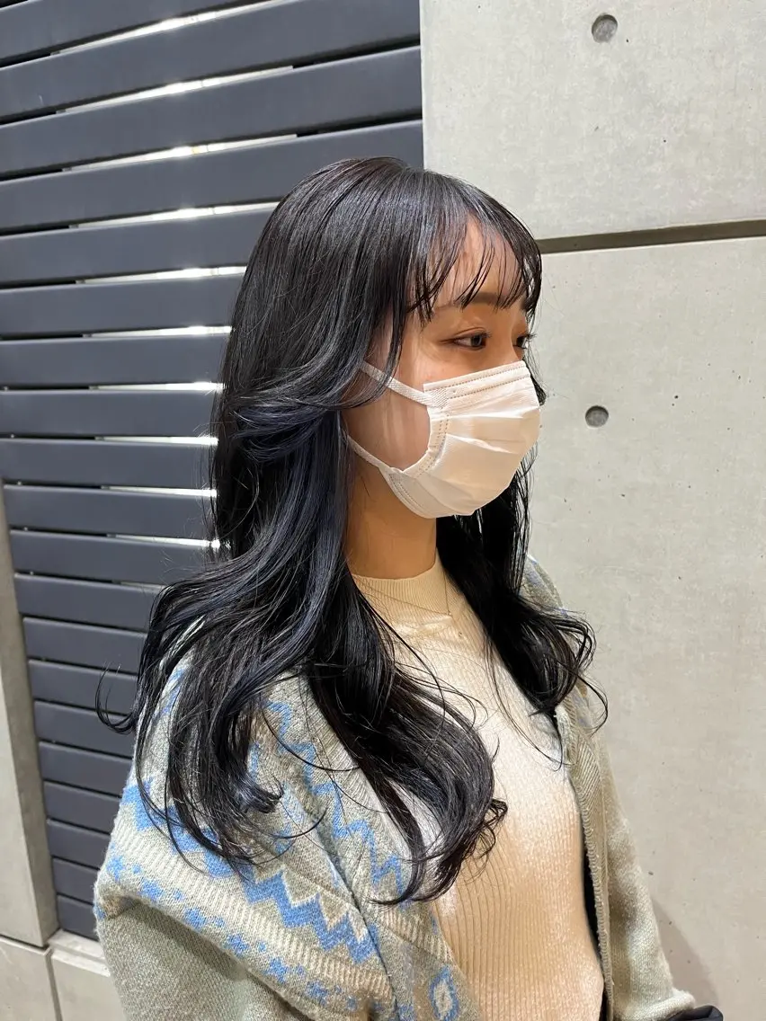 ロング カラー ブリーチ 透明感カラー人気 ナンバーワンMIYUのヘアスタイル
