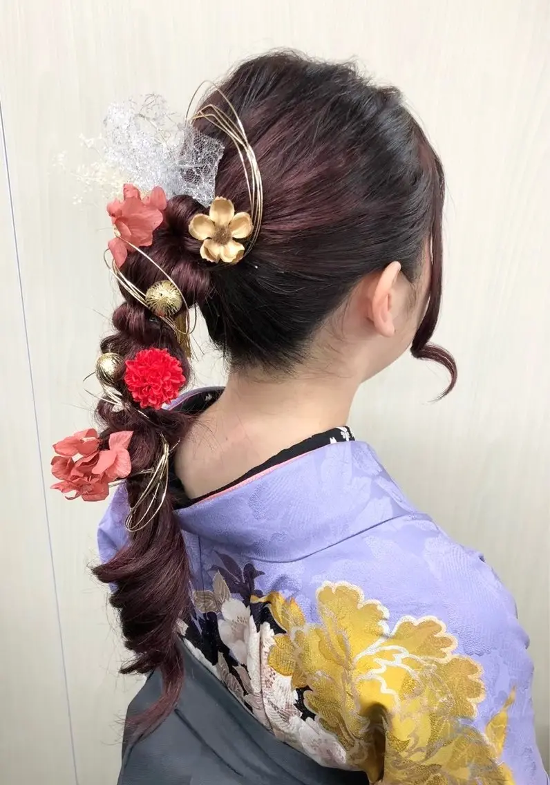 ロング ヘアアレンジ 髪飾り YUMEYAKATA 五条店のヘアスタイル