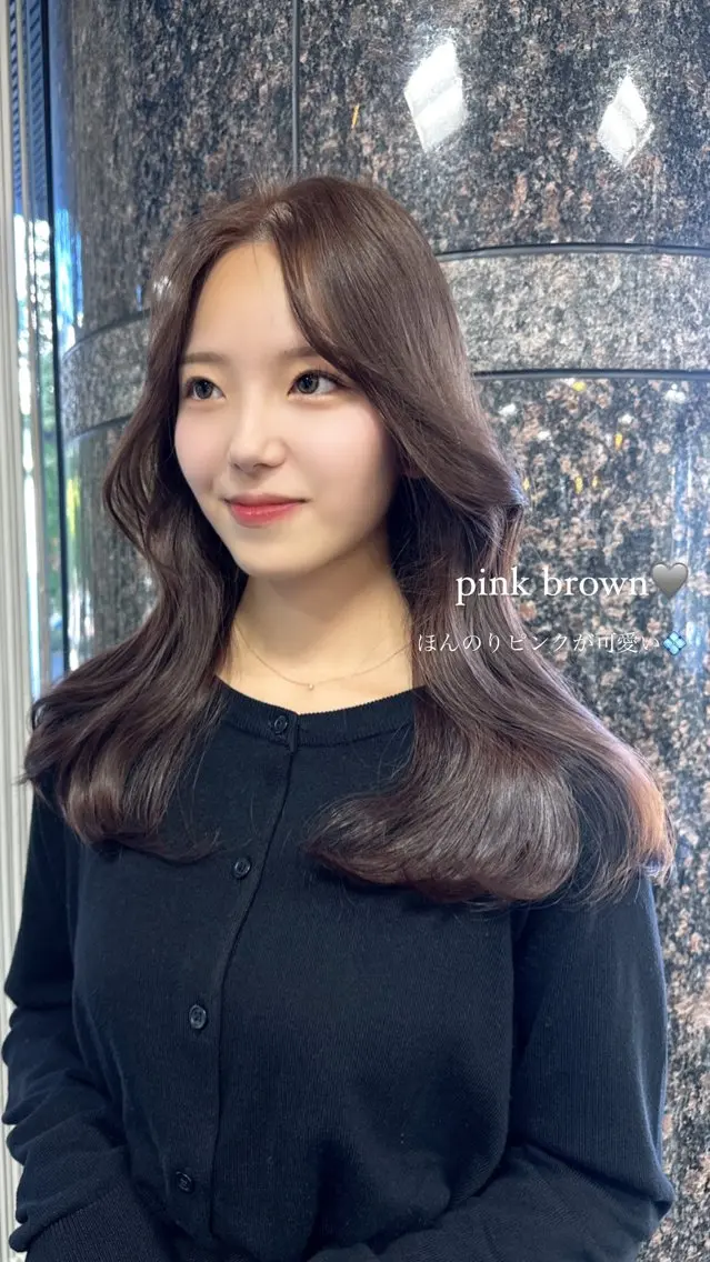 セミロング ヘアアレンジ くびれヘア 顔周りカット 韓国風ヘア 近藤 美有のヘアスタイル