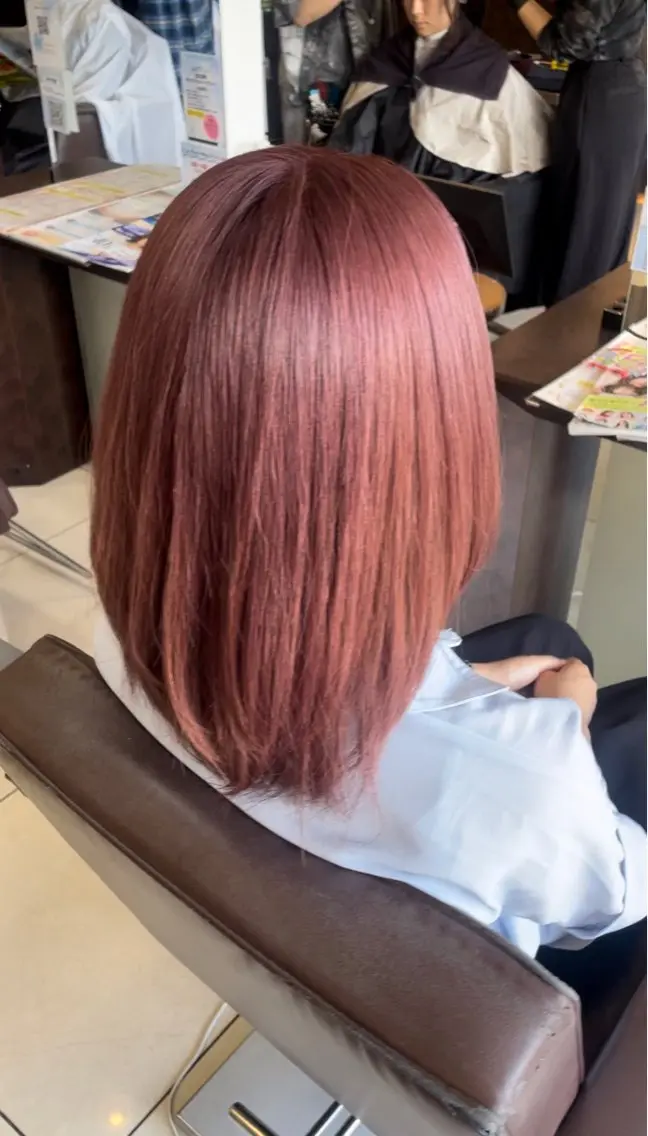 セミロング カラー ヘアカラー 🤎韓国ヘア ベージュ まゆか🤎のヘアスタイル