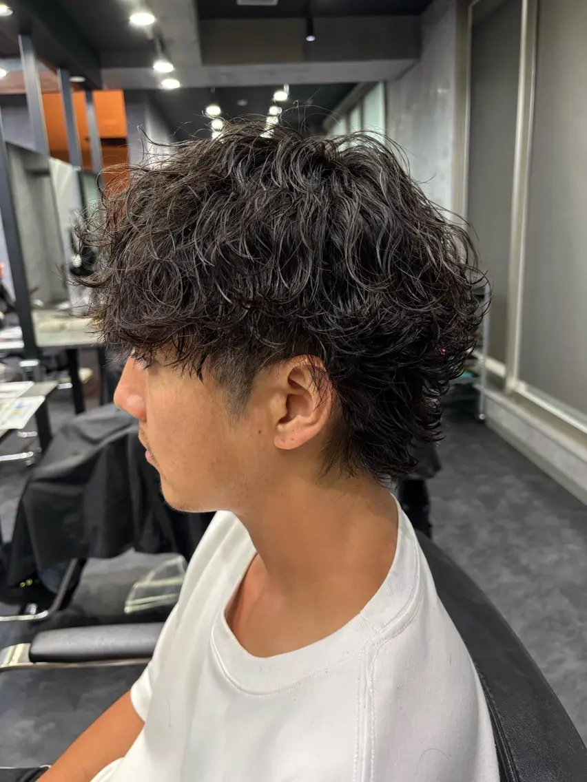 パーマ メンズ メンズパーマ 波巻きパーマ カット パーマ 🔥メンズパーマ特化 高橋晴🔥のヘアスタイル