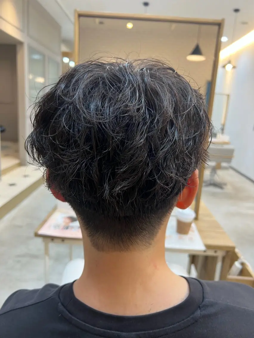 メンズ メンズパーマ カット 津田 幸穂のヘアスタイル