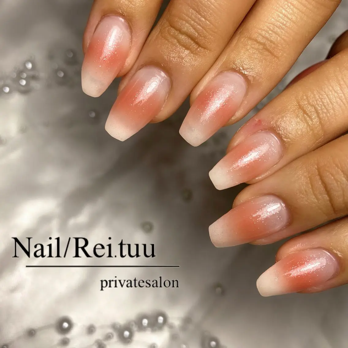 ネイル チークネイル フラッシュネイル フレンチネイル キラキラネイル ロングネイル Nailsalon / Rei.tuuのネイルデザイン
