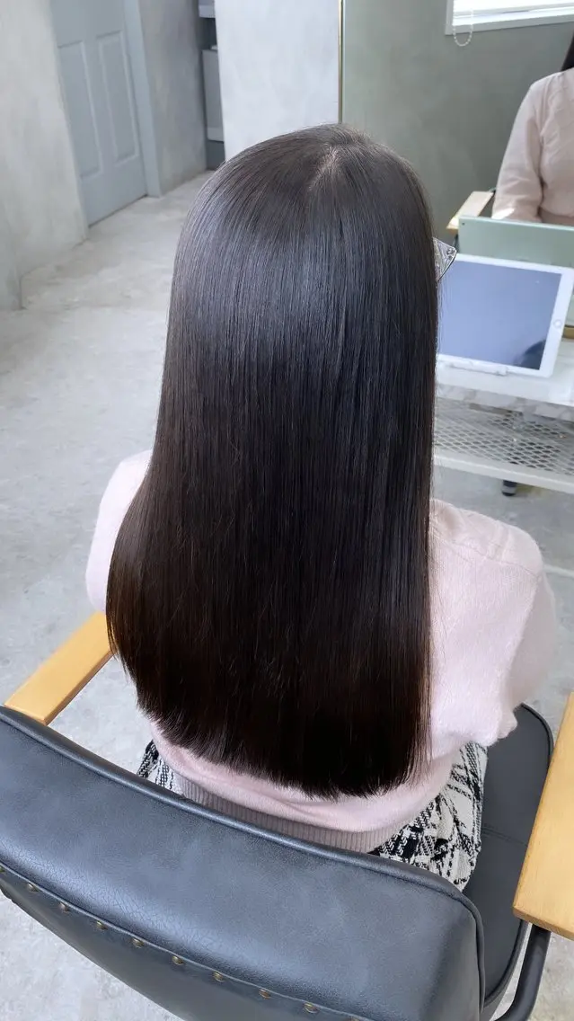 ロング トリートメント AKANE 【zina新宿】のヘアスタイル