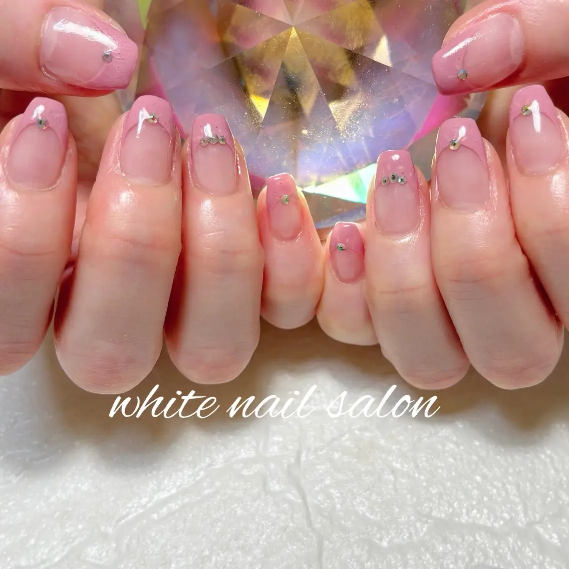 ネイル フットネイル ホワイト ハンドネイル white nail salonのネイルデザイン