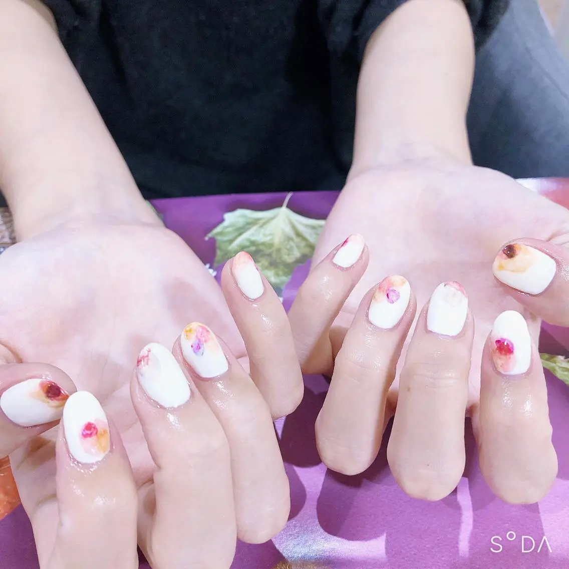 ネイル ハンドネイル 吉野✨ ネイルデザイナー✨のネイルデザイン