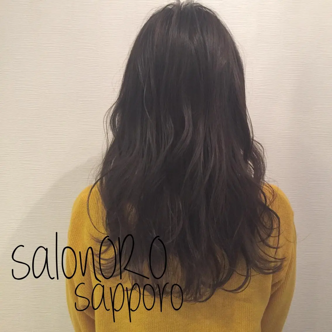 ロング カラー アッシュ アッシュグレー アッシュグレージュ ブリーチ グレージュ カット ヘアカラー トリートメント 池田 真由美のヘアスタイル
