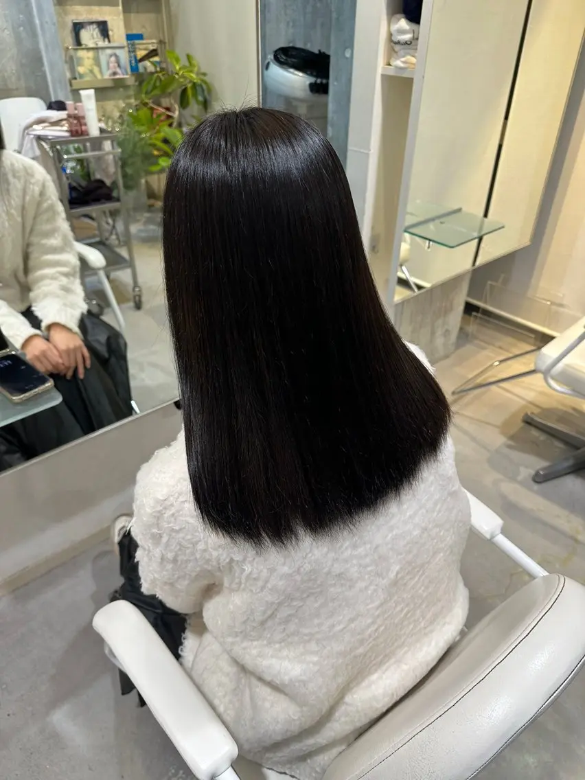 ロング カラー 黒髪 SAKAMOTO YUMEのヘアスタイル