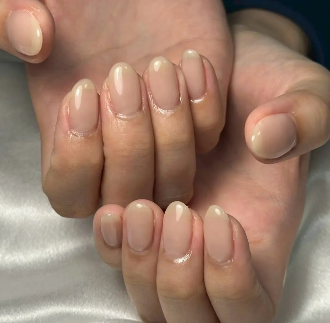 ネイル オーロラネイル 桜ネイル フラワーネイル フットネイル フレンチネイル ハンドネイル mogunail &blowのネイルデザイン